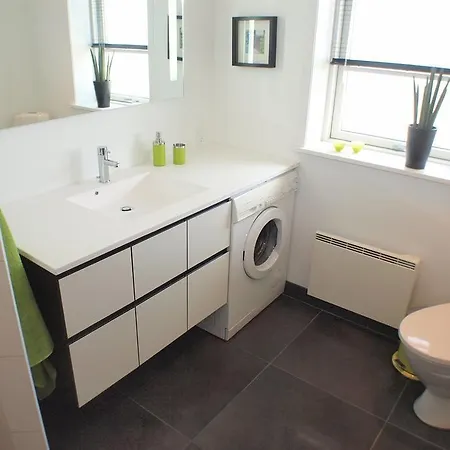 Three-bedroom Holiday Furreby With A Sauna 01 *