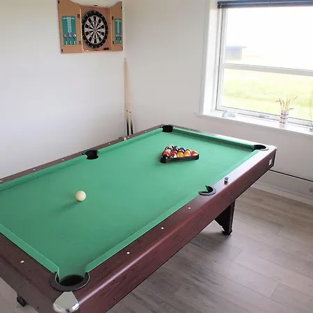 Three-bedroom Holiday Furreby With A Sauna 01 Casa vacanze